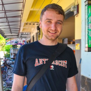 Curry-Competition | Tag 9: Chaloklum und der Chà ang-dt<u>a</u>t-phóm | Nr. 47 2010 03 04 17.13.11 Ausschnitt