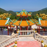 Bücher | Curry-Competition | Nr. 99 Tag 11: Wat Kuan Yin: Unser erster Tempel