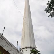 Curry-Competition | Tag 28: Die Petronas Towers, der Fernsehturm und »Berhati-hati!« | Nr. 26 Menara KL