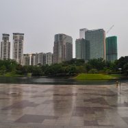 Curry-Competition | Tag 28: Die Petronas Towers, der Fernsehturm und »Berhati-hati!« | Nr. 84 2010 03 23 16.25.10