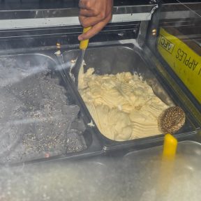 Curry-Competition | Tag 28: Die Petronas Towers, der Fernsehturm und »Berhati-hati!« | Nr. 105 2010 03 23 18.01.11