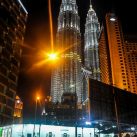 Curry-Competition | Tag 28: Die Petronas Towers, der Fernsehturm und »Berhati-hati!« | Nr. 109 Petronas Towers