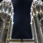 Curry-Competition | Tag 28: Die Petronas Towers, der Fernsehturm und »Berhati-hati!« | Nr. 116 Petronas Towers