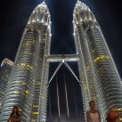 Curry-Competition | Tag 28: Die Petronas Towers, der Fernsehturm und »Berhati-hati!« | Nr. 118 Petronas Towers