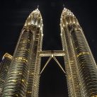 Curry-Competition | Tag 28: Die Petronas Towers, der Fernsehturm und »Berhati-hati!« | Nr. 120 Petronas Towers