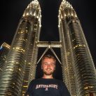 Curry-Competition | Tag 28: Die Petronas Towers, der Fernsehturm und »Berhati-hati!« | Nr. 121 Petronas Towers
