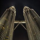 Curry-Competition | Tag 28: Die Petronas Towers, der Fernsehturm und »Berhati-hati!« | Nr. 123 Petronas Towers