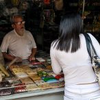 Curry-Competition | Tag 40: »The laaaaaady rentssss the roooooom to youuuu.« | Nr. 4 2010 04 08 10.23.25