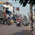 Curry-Competition | Tag 40: »The laaaaaady rentssss the roooooom to youuuu.« | Nr. 12 2010 04 08 10.32.54