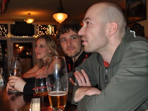 Luana Bellinghausen, Dennis Knickel und Jan-Paul Gauly nach der Premiere in Alzey