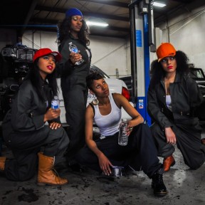 Serendipity – Teil 1 | Tag 19: Werbung für P. Diddy | Nr. 2 v.l.n.r.: Pilla, Chon, Shaveela & ???