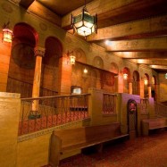 Serendipity – Teil 1 | Tag 28: Cari | Nr. 6 <small>© Bagdad Theater</small>