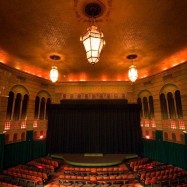 Serendipity – Teil 1 | Tag 28: Cari | Nr. 7 <small>© Bagdad Theater</small>