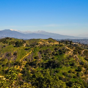 Osten: San Gabriel Mountains