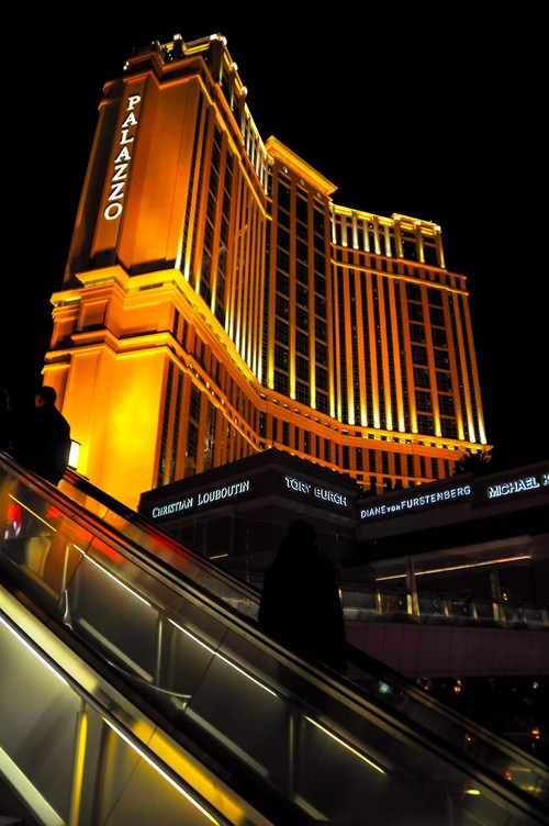 Serendipity – Teil 2 | Tag 68: Shake the Glitter Off Your Clothes … It’s Vegas, Baby! Oder: Vom Venetian bis zur Fremont Street | Nr. 61 2013 01 16 17.48.16