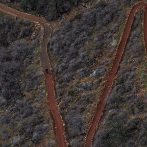Serendipity – Teil 2 | Tag 79: Der Grand Canyon – das größte Gemälde der Welt | Nr. 223 Blick hinab zum Bright Angel Trail