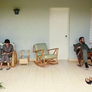 Anarchistenherz | Tag 15: Friede, Freude und ein Hauch von Anarchie | Nr. 19 Celia Sánchez & Fidel Castro (© Lee Lockwood)